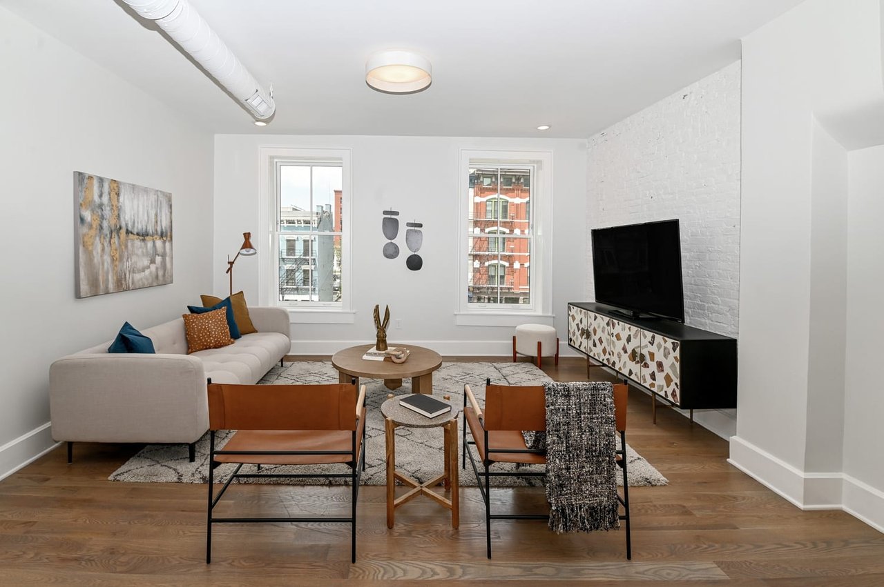 Avril Lofts 