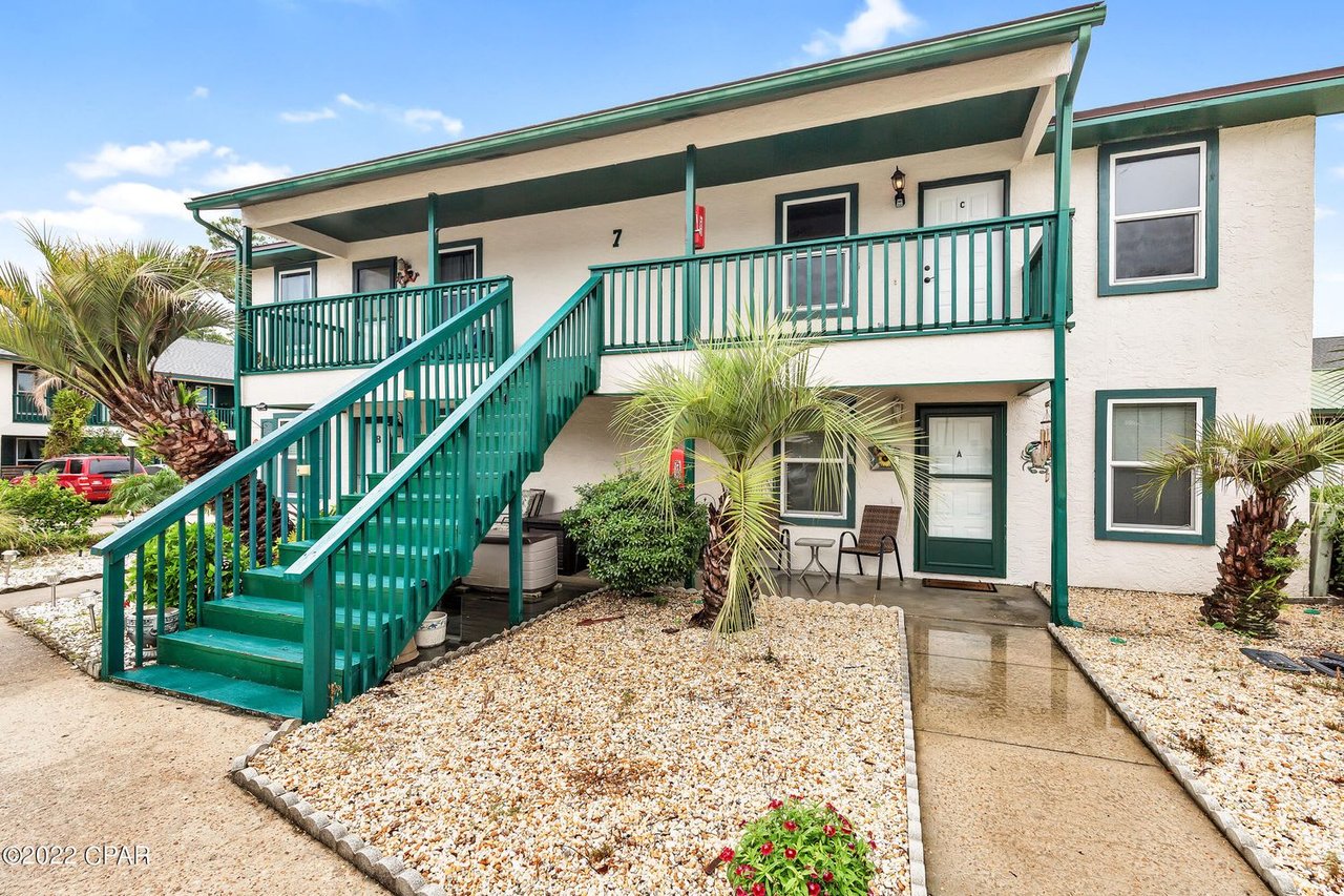 7813 N LAGOON Drive Unit 7C