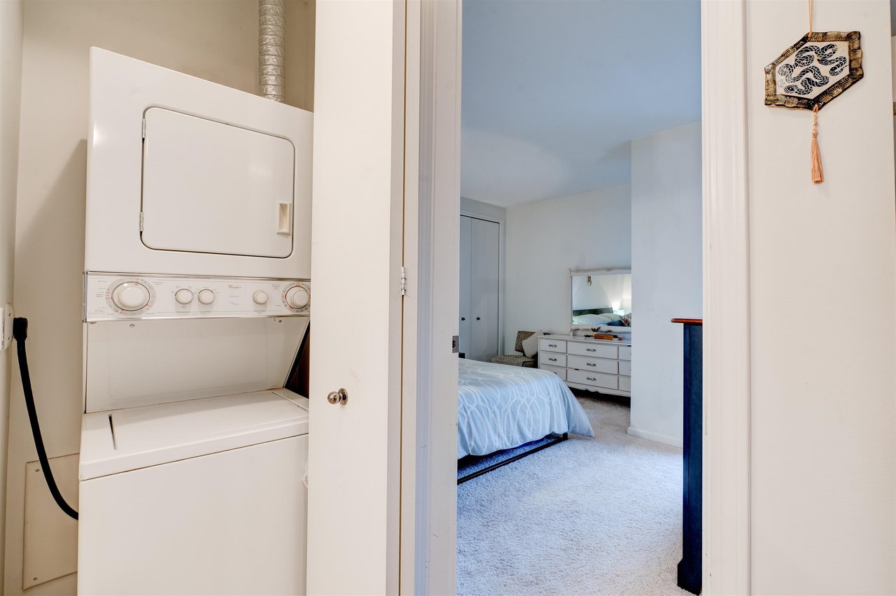 206-2065 W 12th Avenue, Vancouver