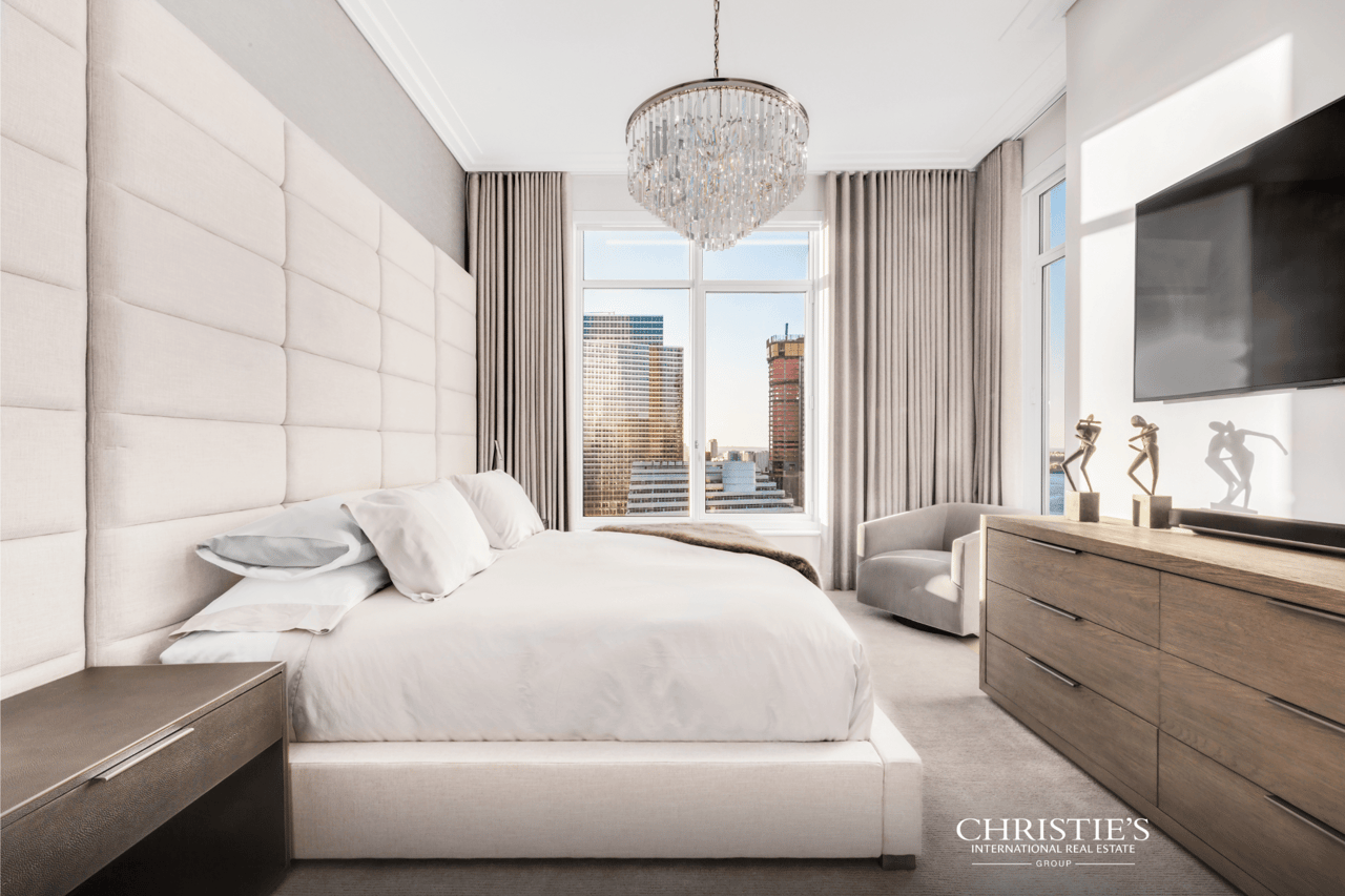 30 Park Pl, 42A 