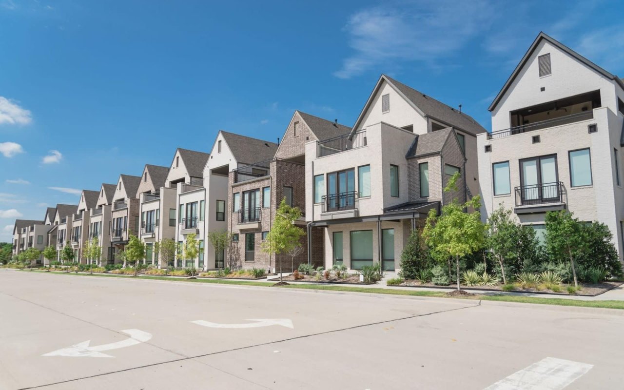 How to Buy and Invest in Multifamily Homes - The Smart Way