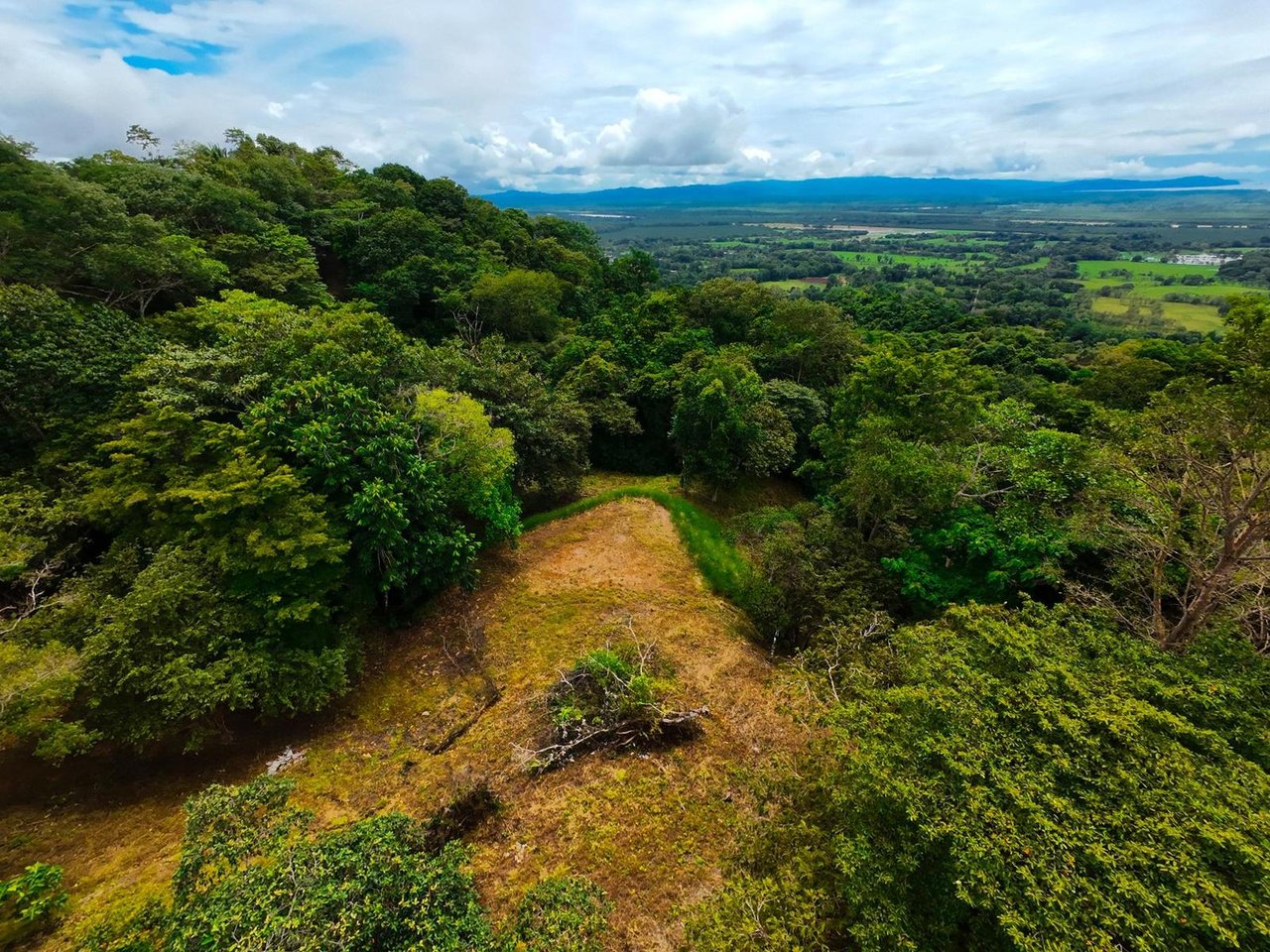 Private Ocean View Development Lot, Ojochal, Puntarenas
