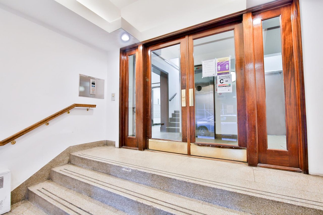 102 West 80th Street, Apt 62