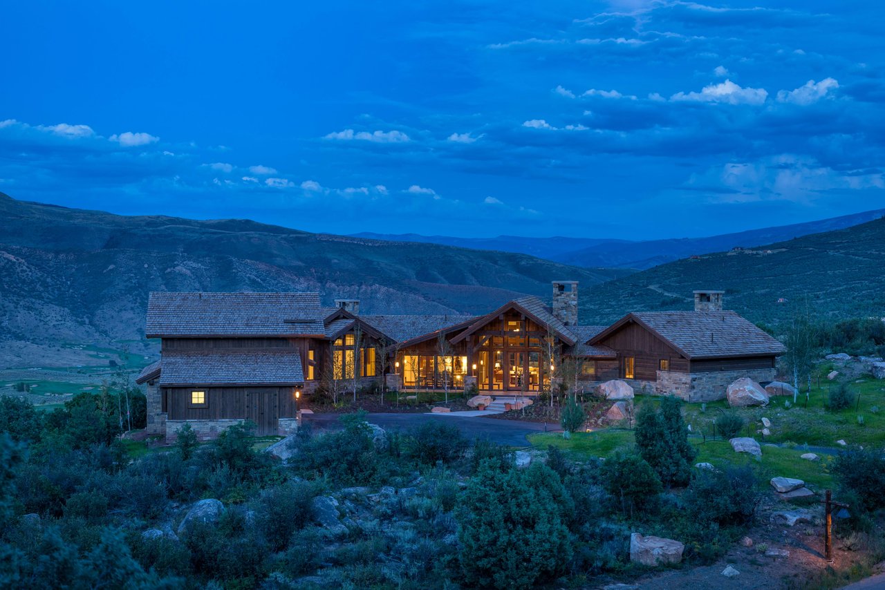 38 Aspen Bluff