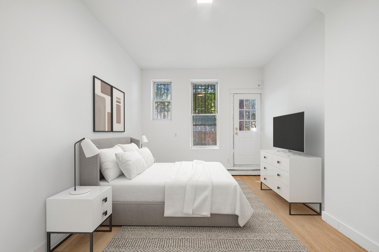 804 Macon Street, Apt 2A