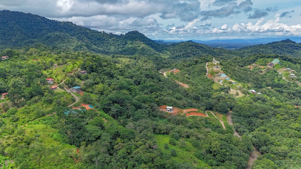 5 Acre Lot With A Sweeping Ocean And Sunset View, Ojochal Phase 9. LEGAL WATER!