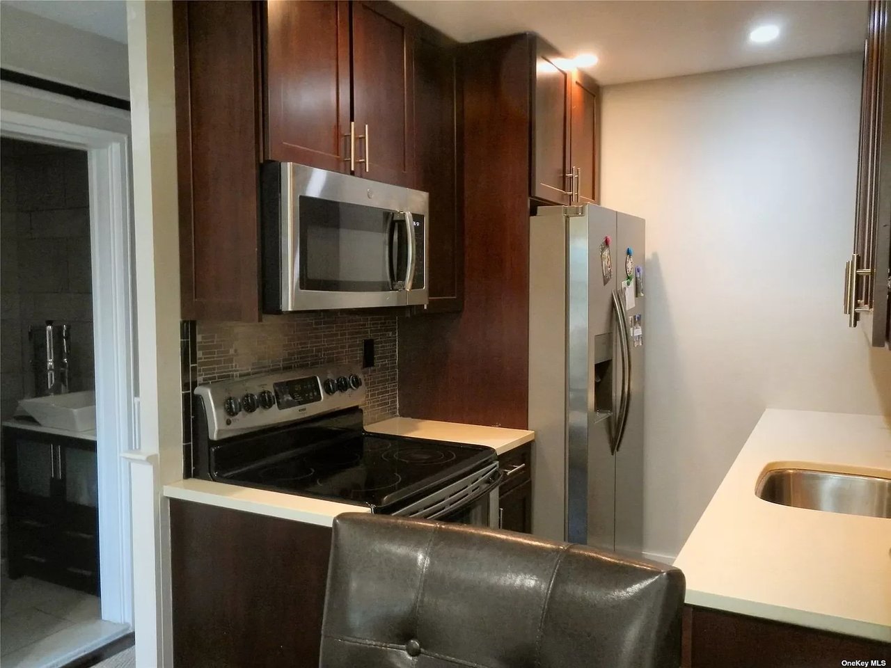 124 Millard Ave Unit: 124