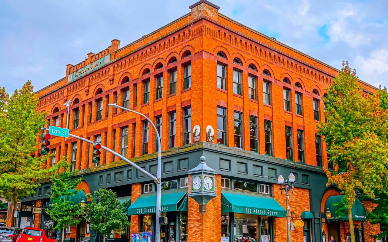 Exploring Architectural Landmarks in Bellingham