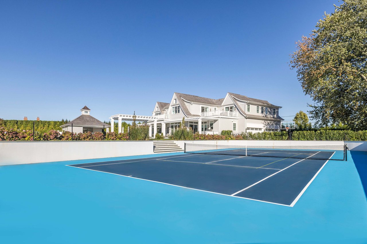 Bridgehampton Estate with Tennis