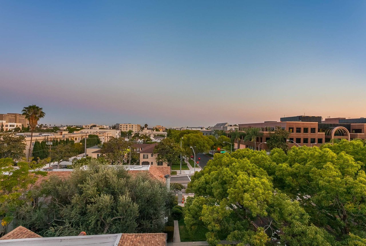 Beverly Hills Penthouse