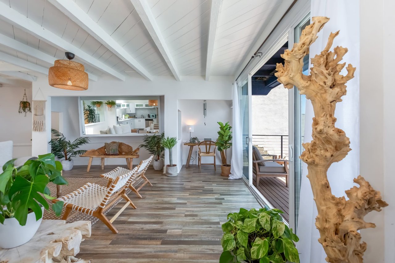 MALIBU BEACH HOUSE 48