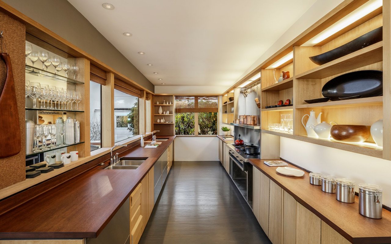 William Wurster-Designed Bay-View Home