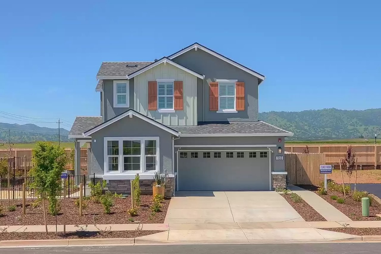 910 Wyatt Lane