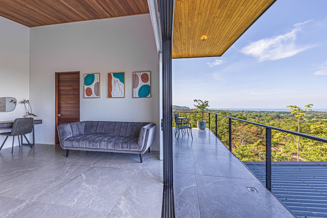 Solar Eco Estate with Guest House, Uvita, Puntarenas