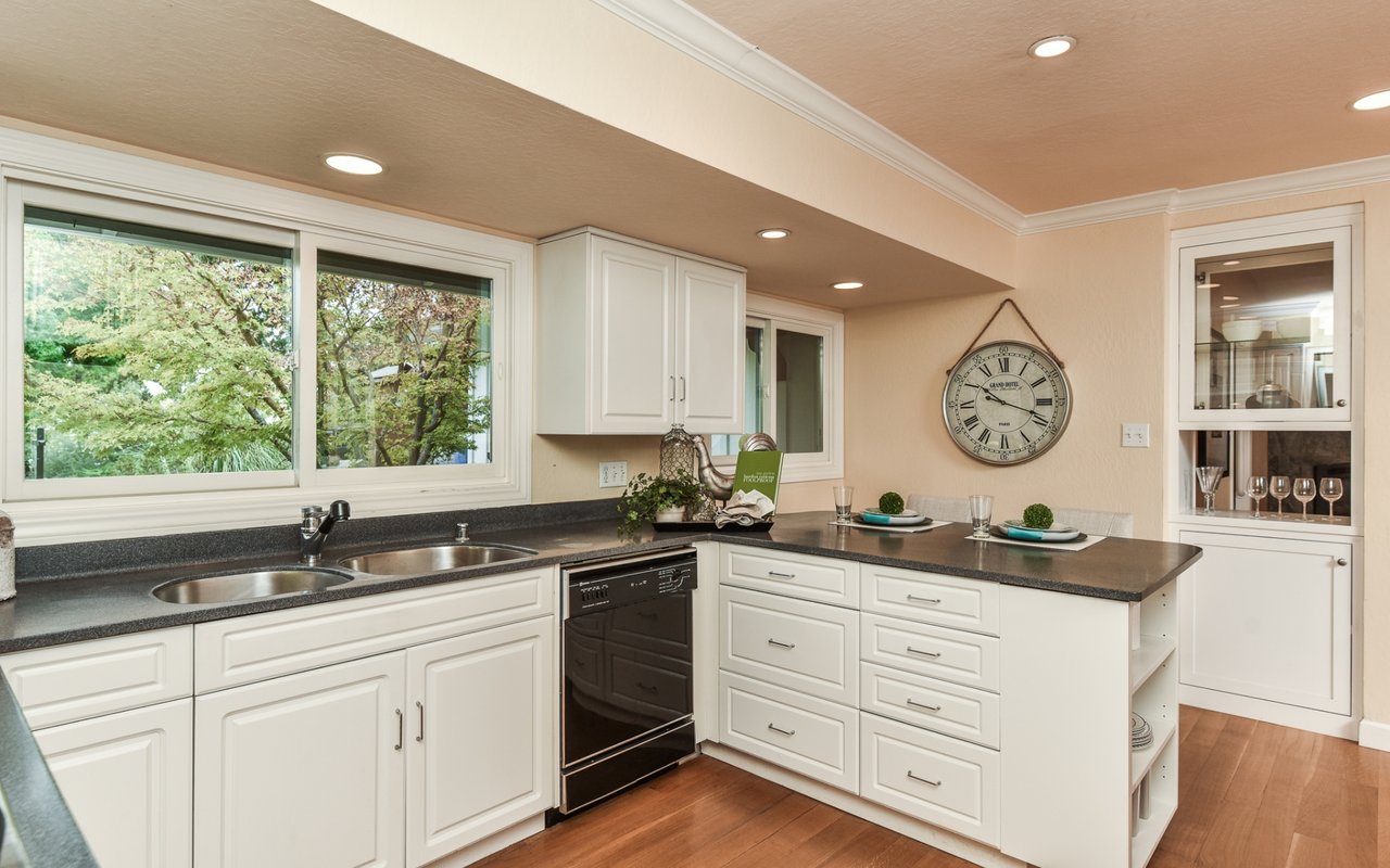 256 Gerry Ct