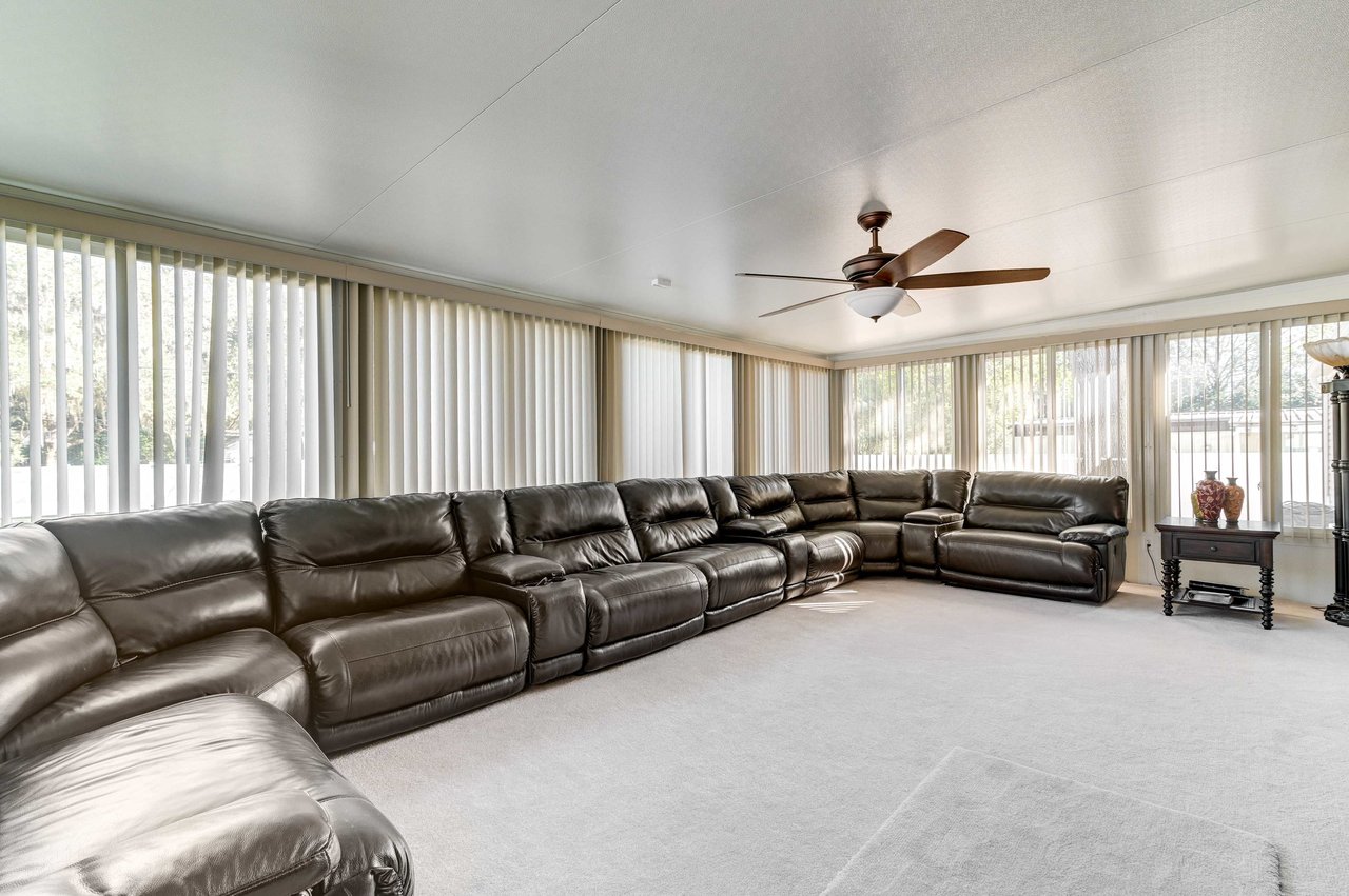 5906 Penny Royal Road