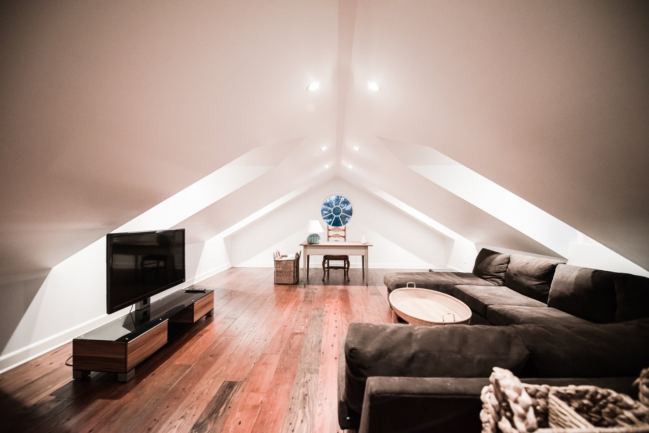 Bursting With High Style And Couture Finishes