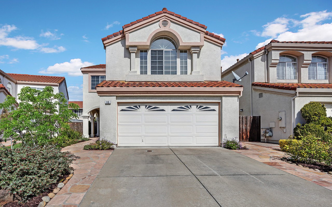 95 Meadowland Drive