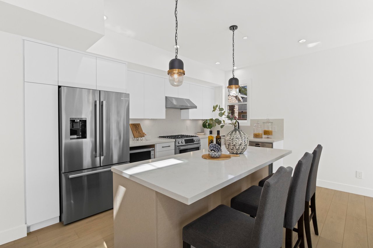 1-5751 Francis Rd
