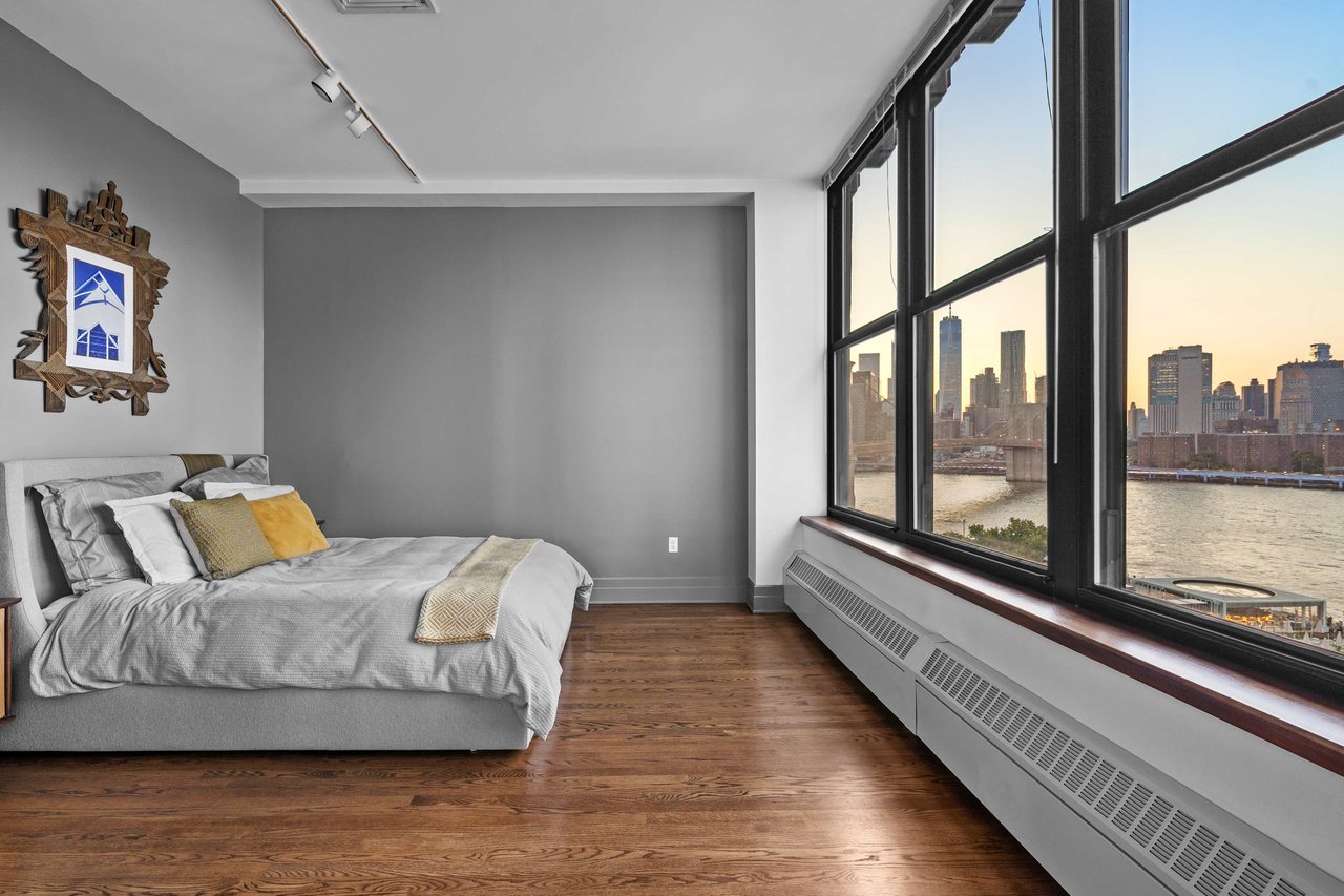 30 Main Street, Unit PHB