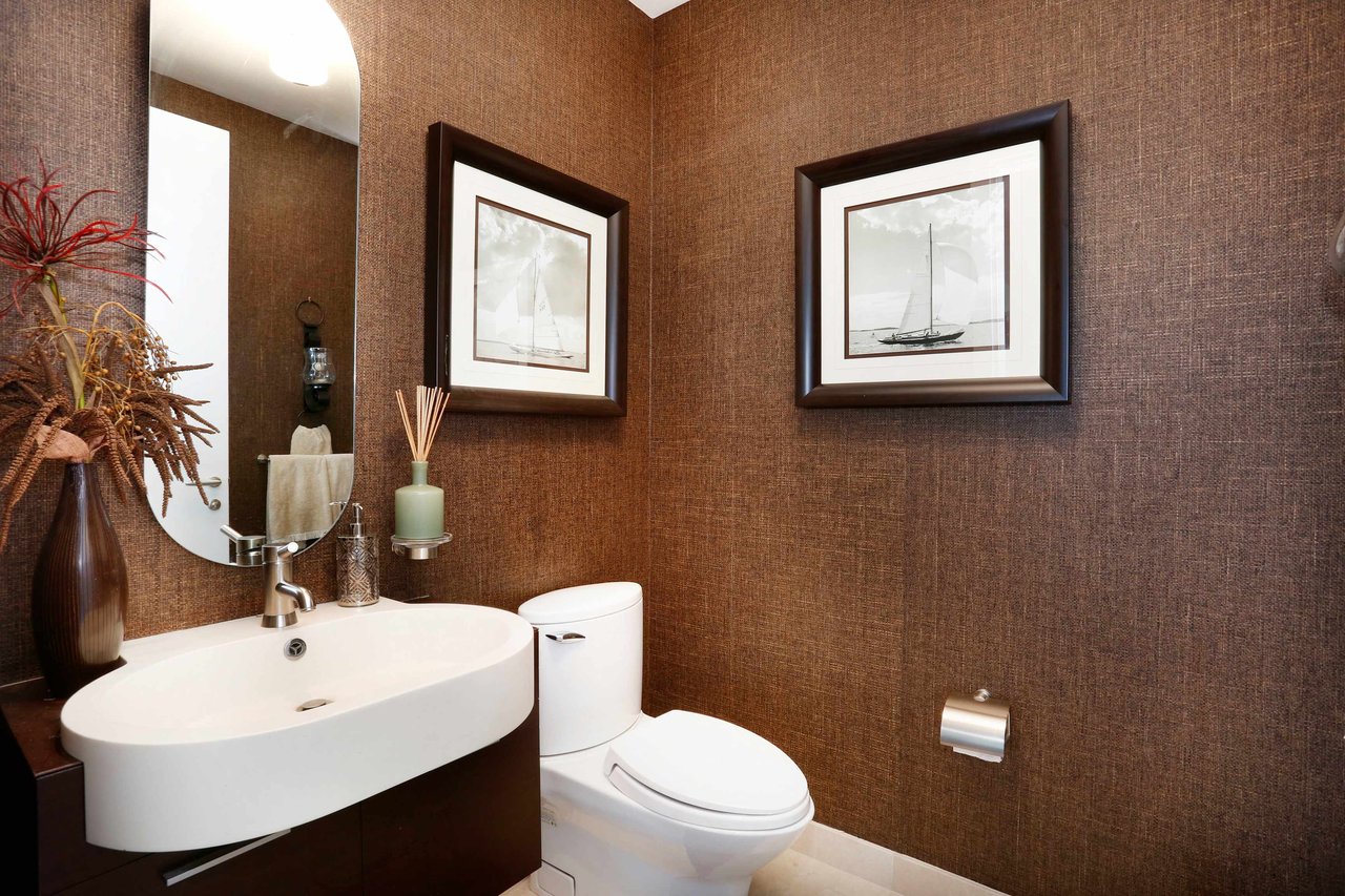 2627 S Bayshore Drive #2903