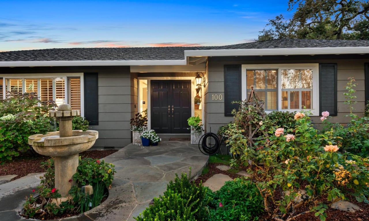 100 Granada Way