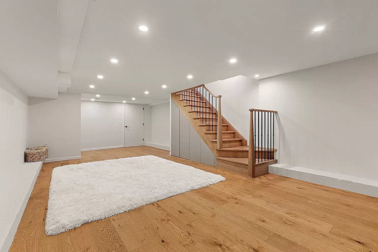 322 Carroll Street