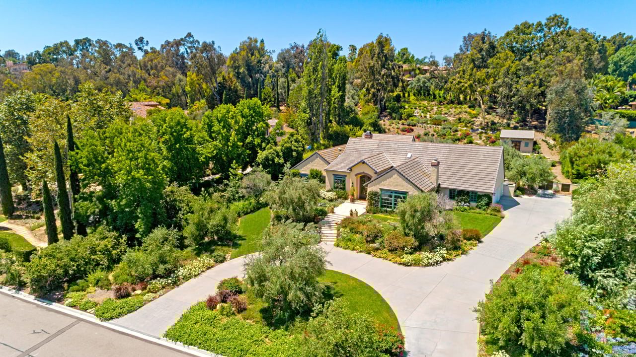 16748 Avenida Arroyo Pasajero