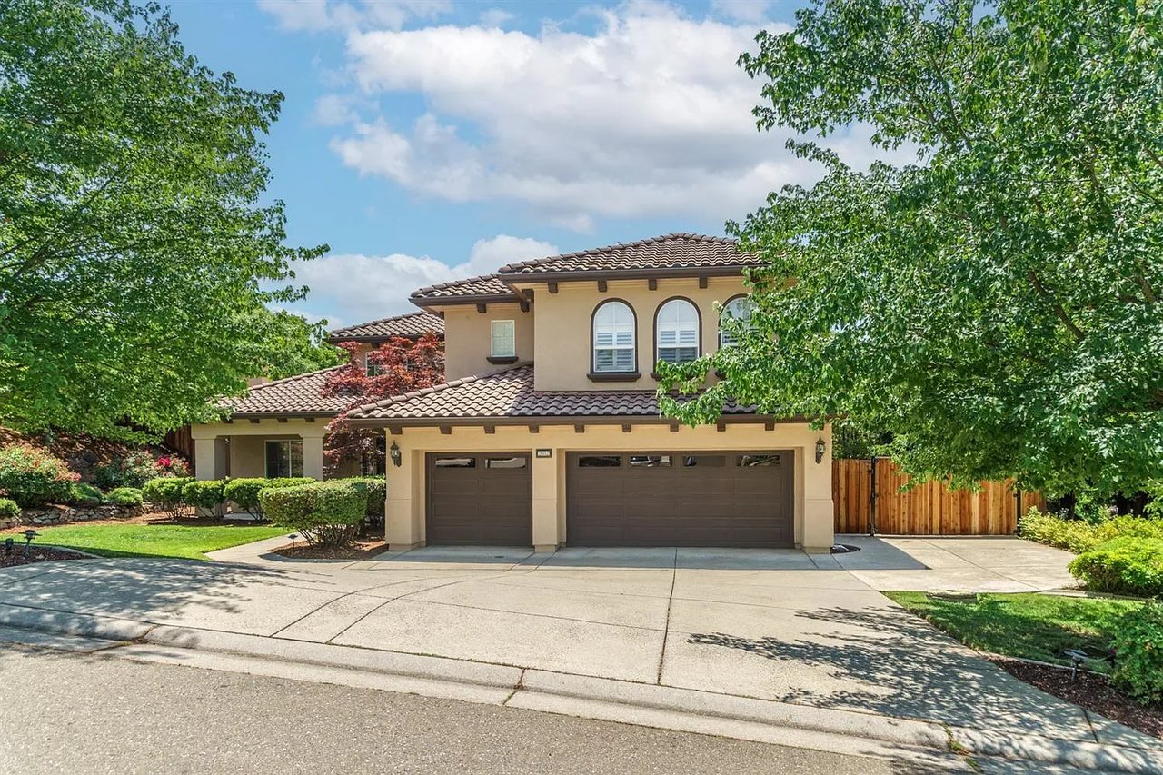 2652 Aberdeen Lane