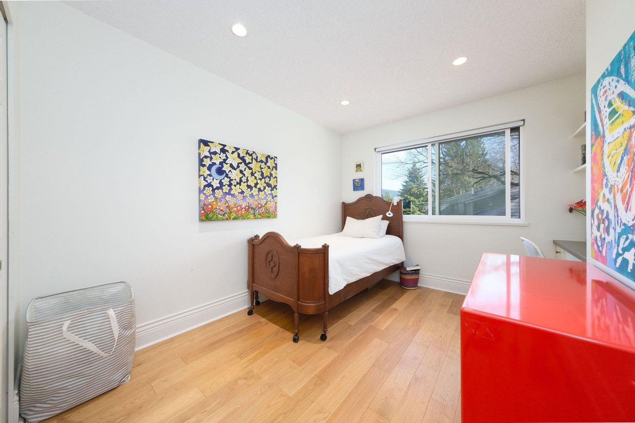 36-1910 Cedar Village Crescent, North Vancouver