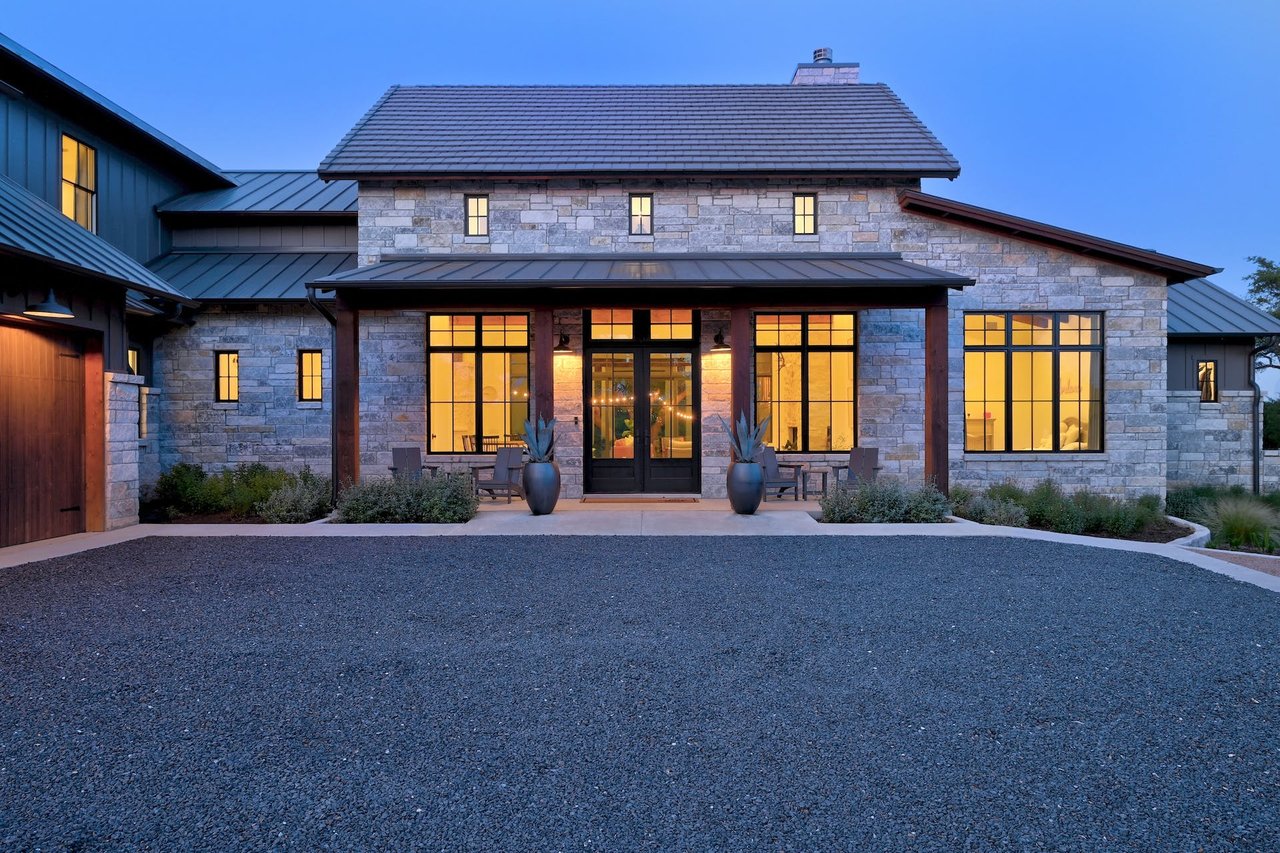 Luxury estate in Dripping Springs near Camp Lucy