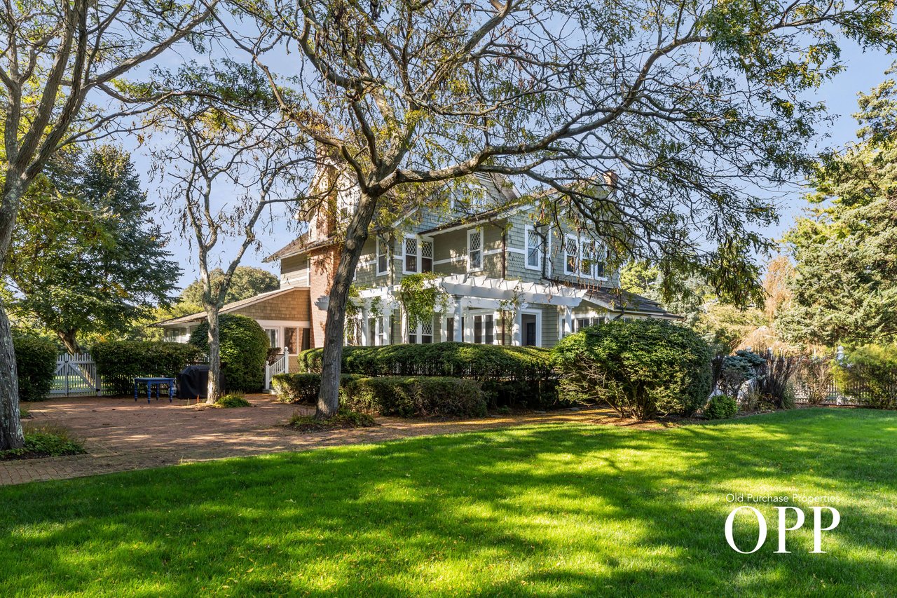 EXQUISITE ESTATE IN PRIME LOCATION