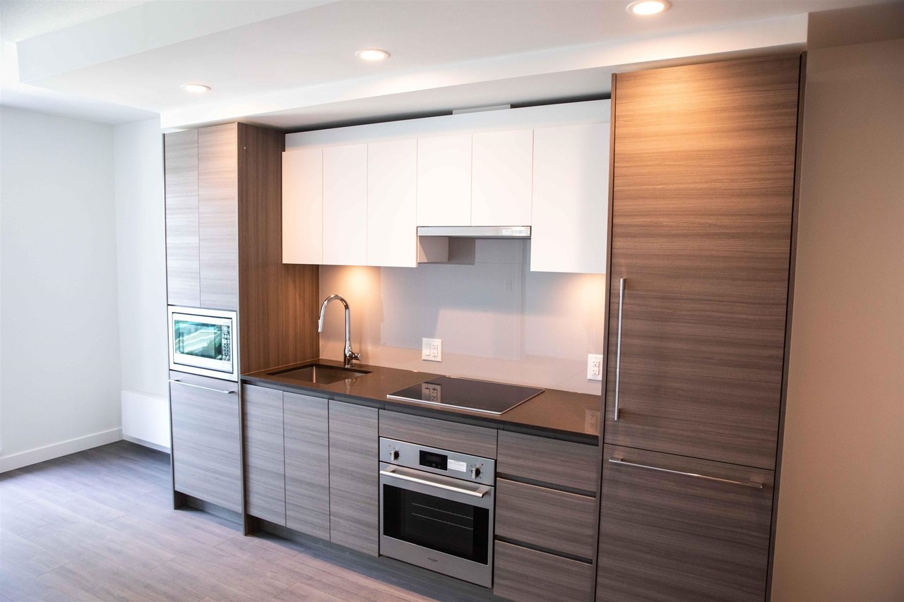 1707-13615 Fraser Hwy