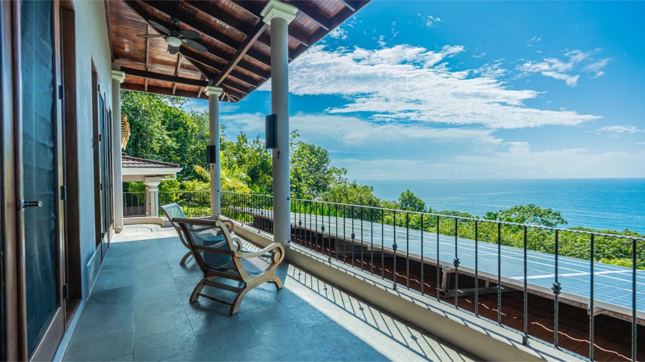 Solar Powered Coastal Luxury Estate, Dominical, Puntarenas