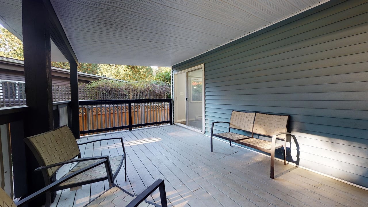 230-1830 Mamquam Rd