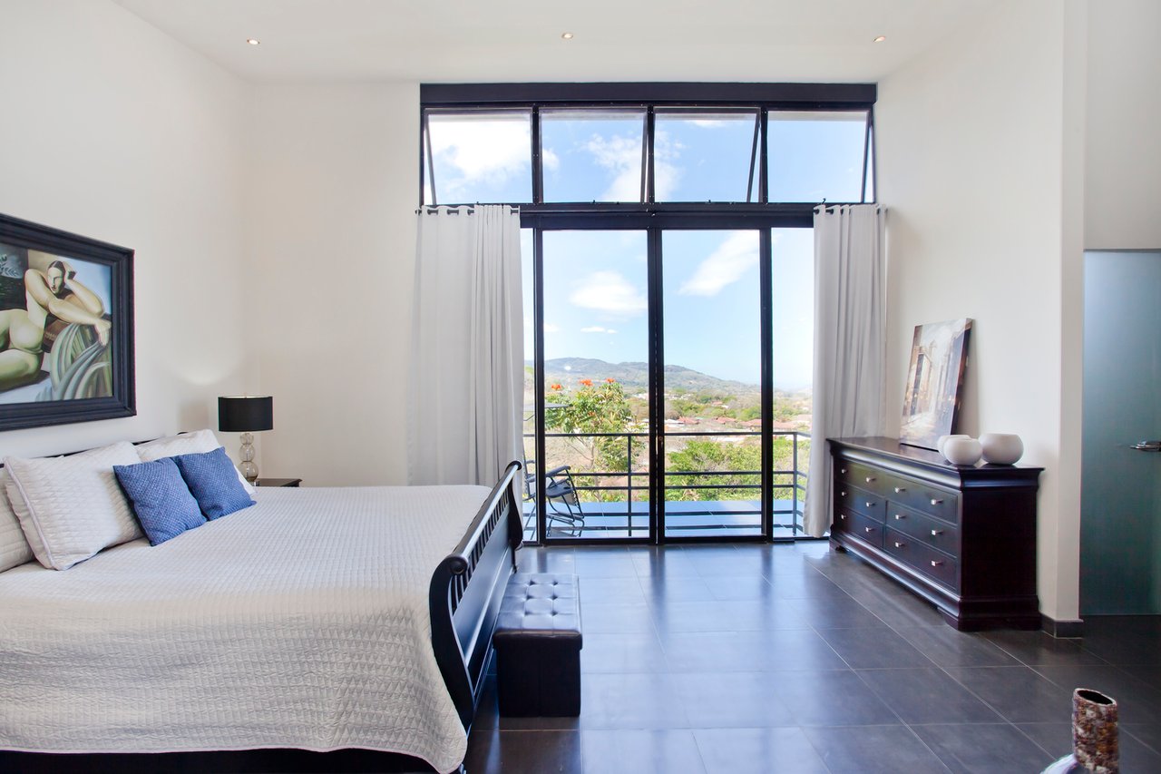 Contemporary View Home, Ciudad Colon, San Jose