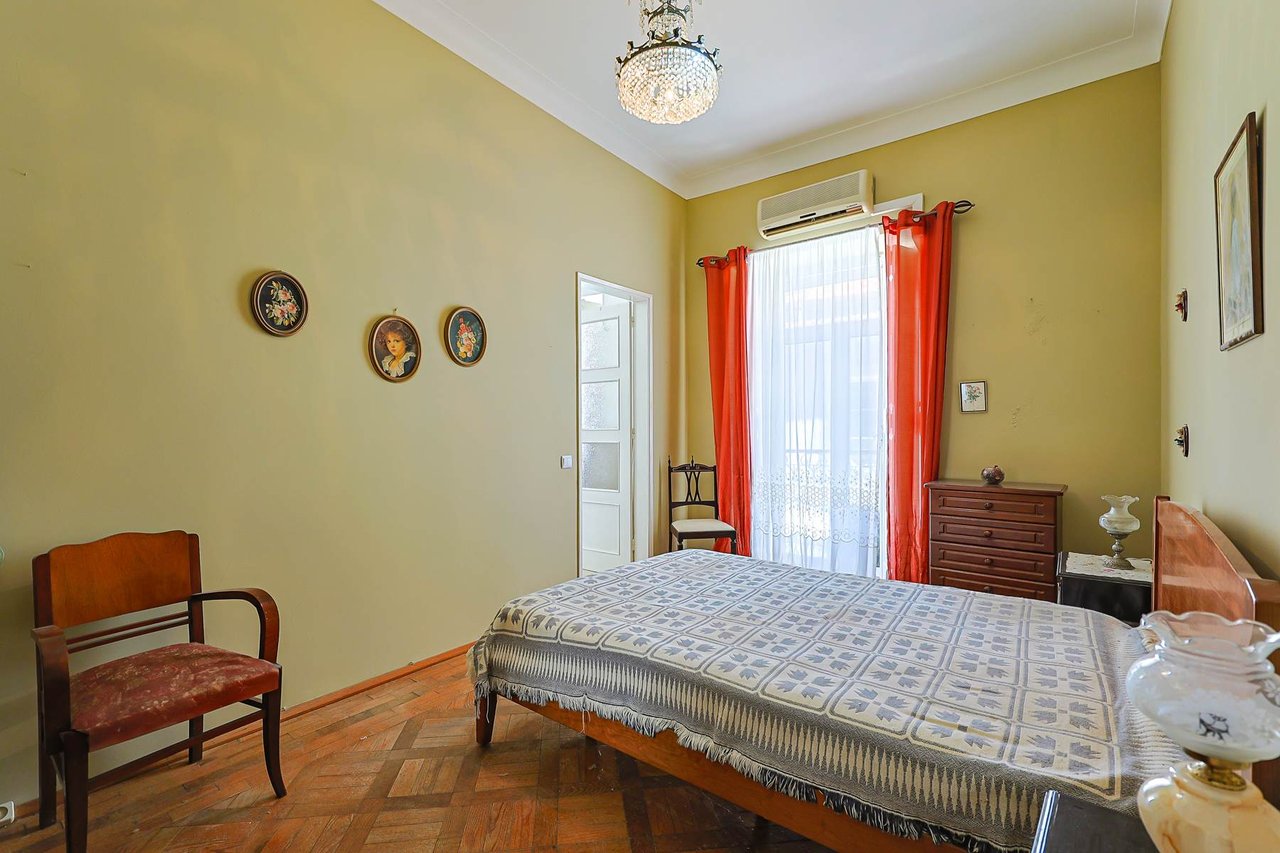 Investment Opportunity In Lagos: 5-Bedroom House with Backyard