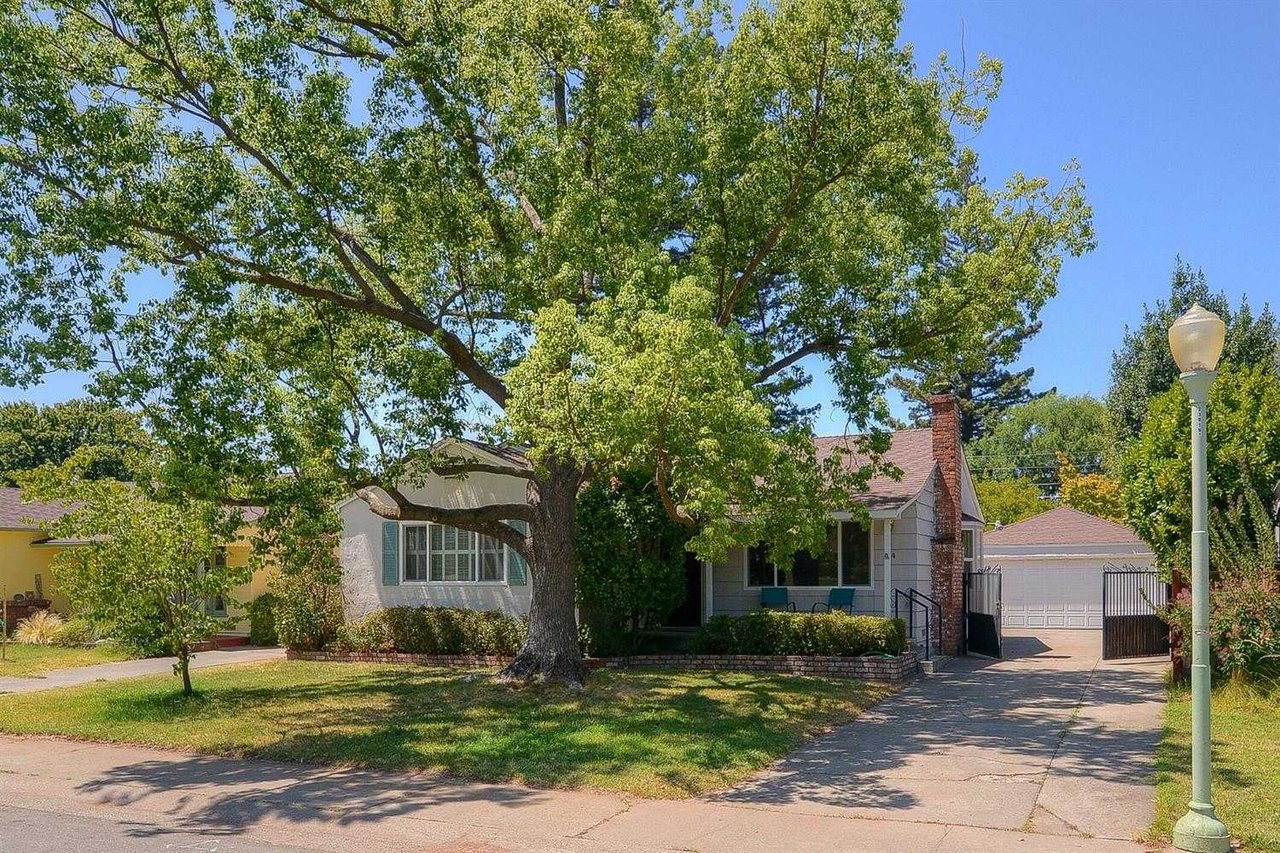 64 Aiken Way