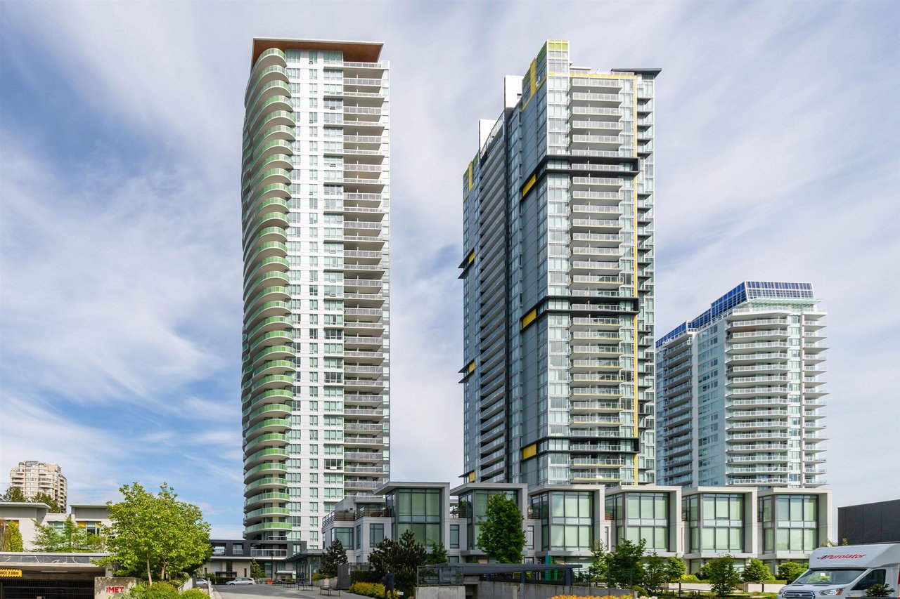805-6638 Dunblane Ave