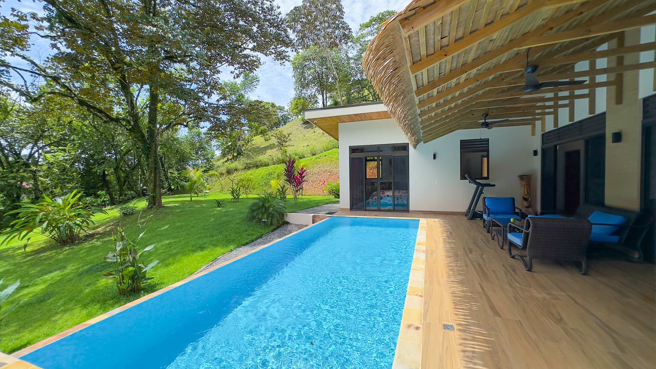 Casa La Paz: A Private Oasis of Luxury and Adventure in the Heart of Ojochal!