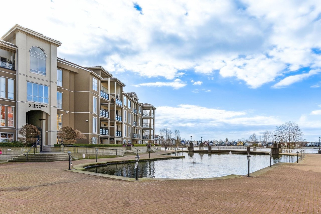 214-2 Renaissance Square