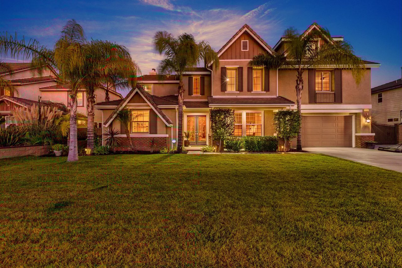 NEW ESCROW -  9564 Chandelle Way, Riverside CA 92580