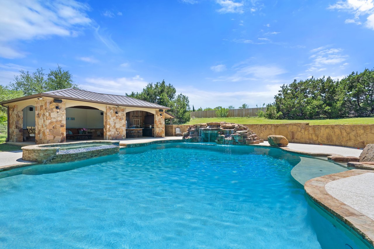 16715 Destiny Cove