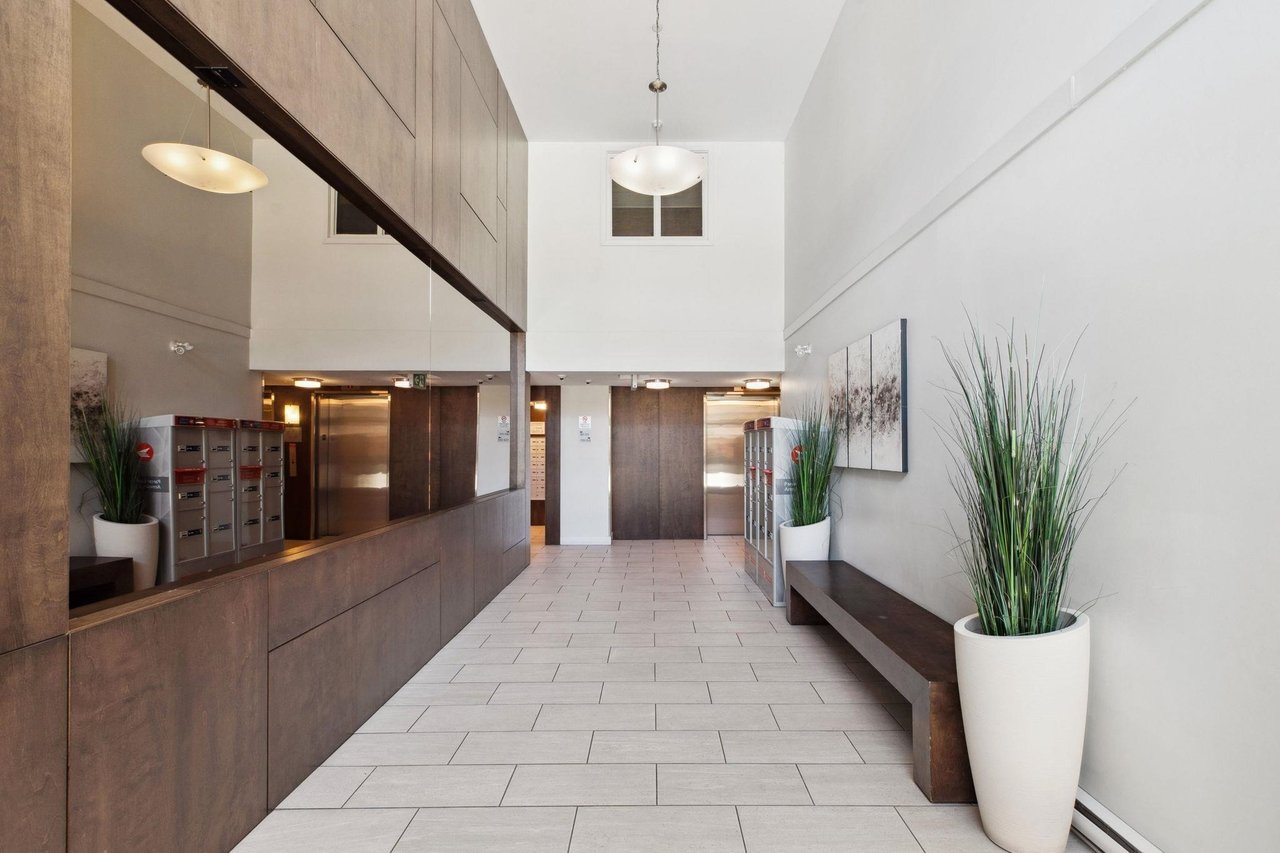 107-7088 14th Ave