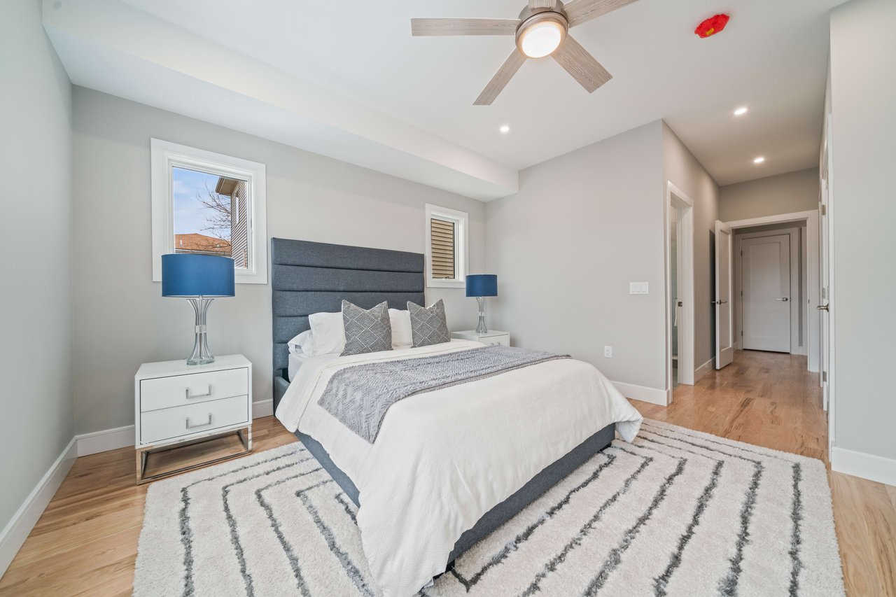 313 8th Street 1