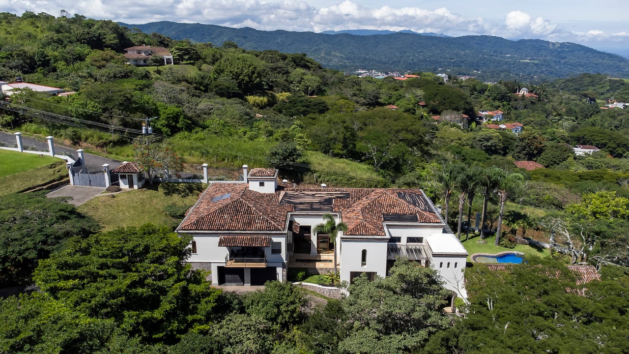 Panoramic View Mountain Estate, Ciudad Colon, San Jose