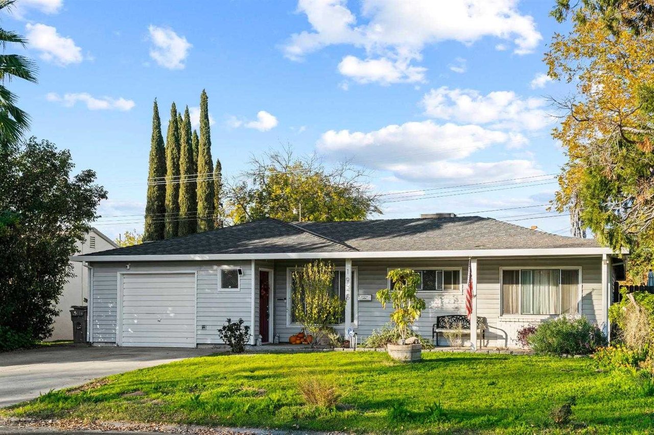 1925 Bowling Green Drive