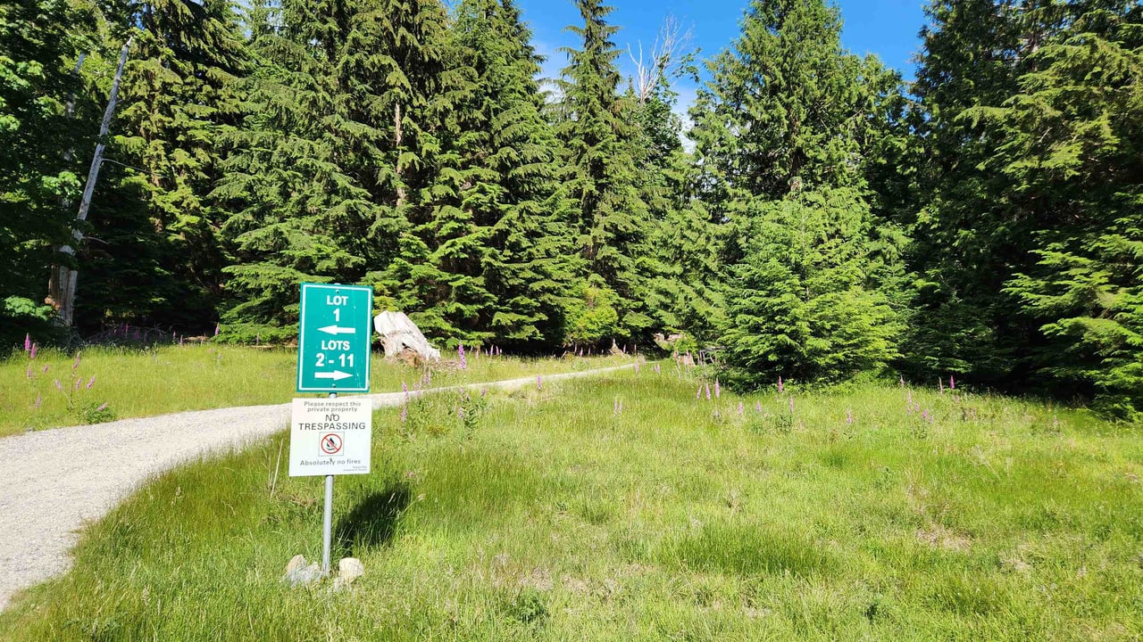 LOT 4 Brigade Bay