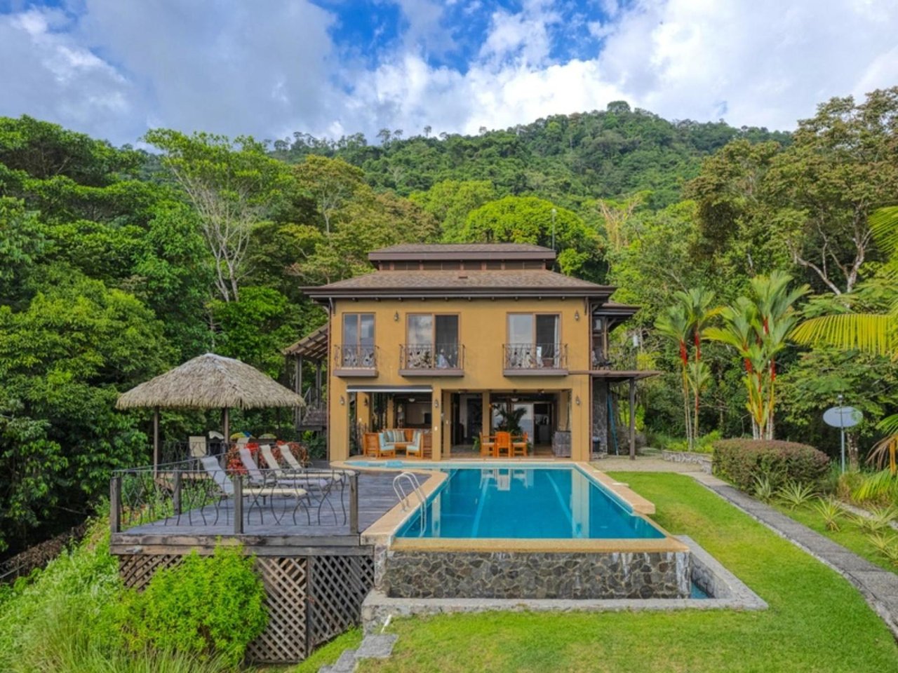 Jungle View Infinity Pool Estate, Dominical, Puntarenas