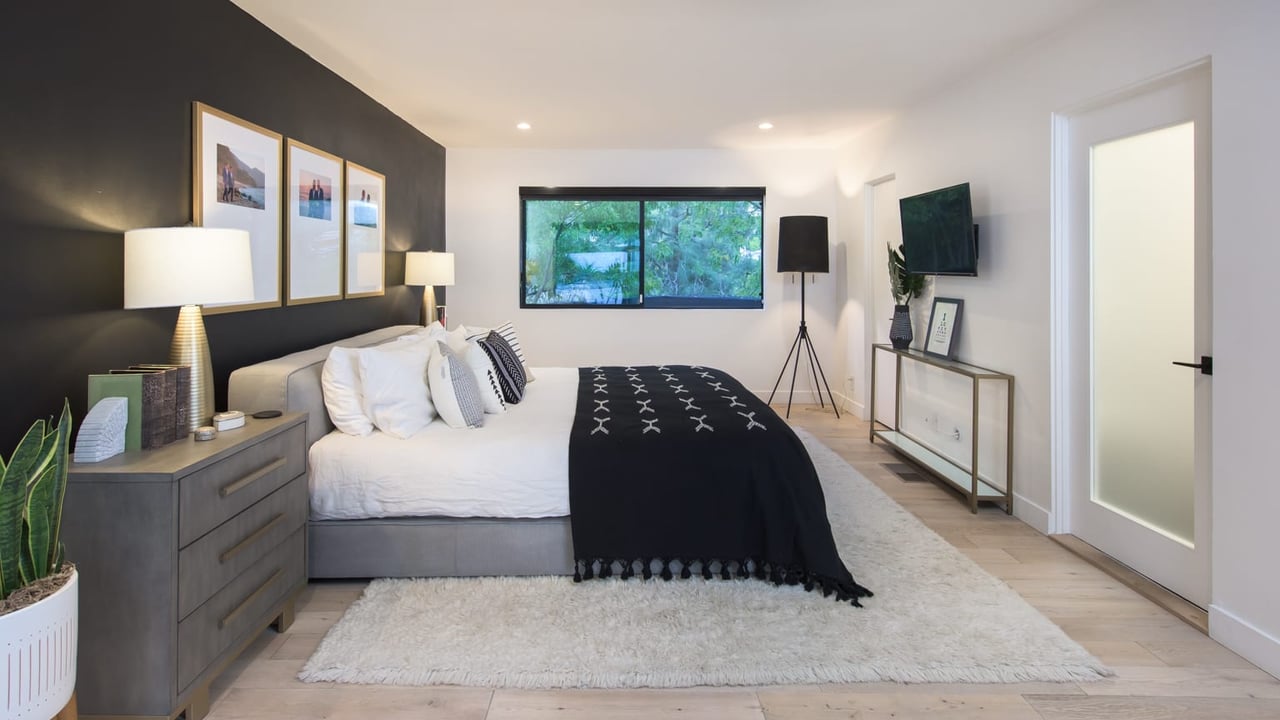3901 ½ Ventura Canyon